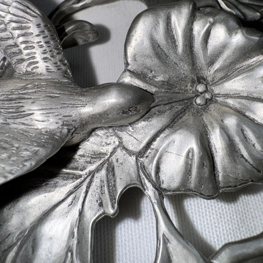 Seagull Canada Pewter Hummingbird Flower Pot Lid Topper Vintage 1995 Silver Tone
